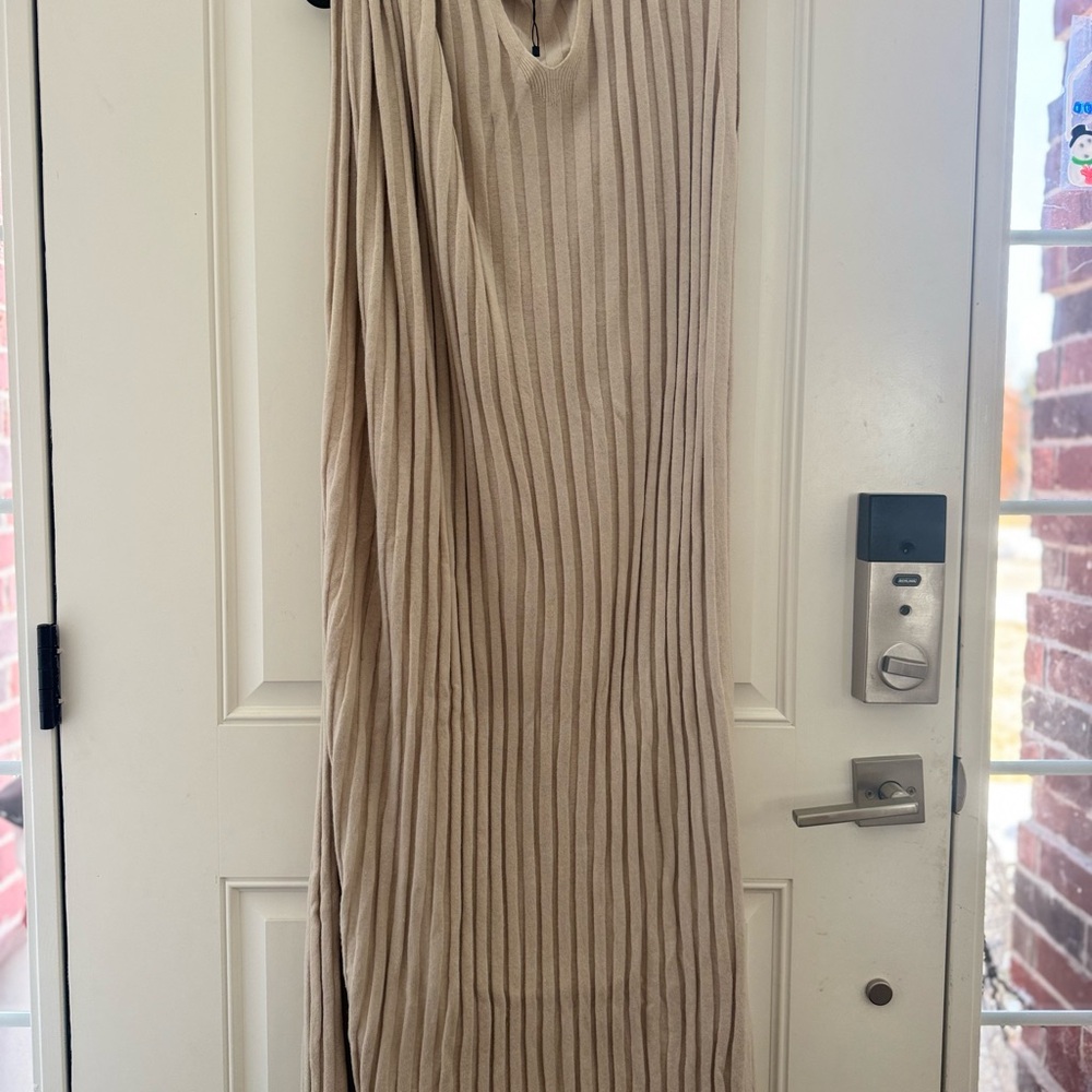 Zara Ribbed Maxi Dress in Beige